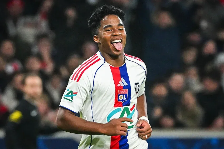 OL : Endrick aimerait prolonger, pas sûr que le Real apprécie