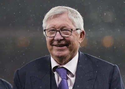 Sir Alex Ferguson hospitalisé après un malaise à Old Trafford