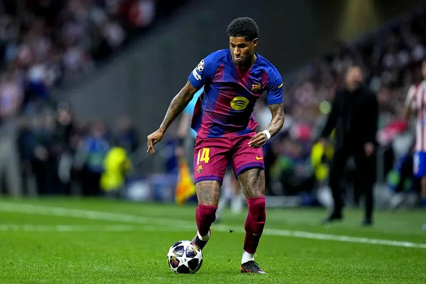 Barça : Rashford prêt à baisser son salaire pour rester en Catalogne !