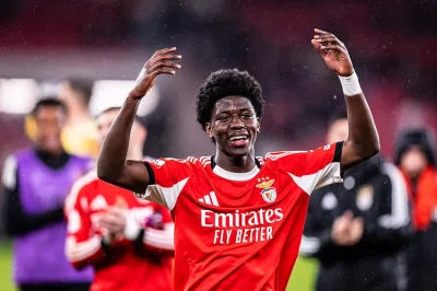 Le Benfica est tellement gourmand ! Même pour le Paris Saint-Germain, ce jeune attaquant s’annonce trop cher !