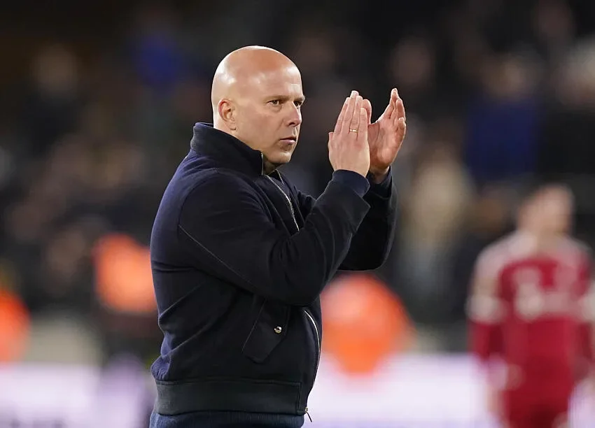 Liverpool : prolongation choc et jackpot pour Arne Slot jusqu’en 2029