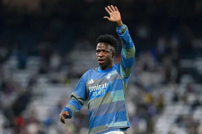 Real Madrid : Chelsea continue de cibler Vinicius Jr