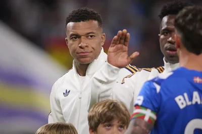 Real Madrid : c’est la guerre entre Mbappé et Vinicius