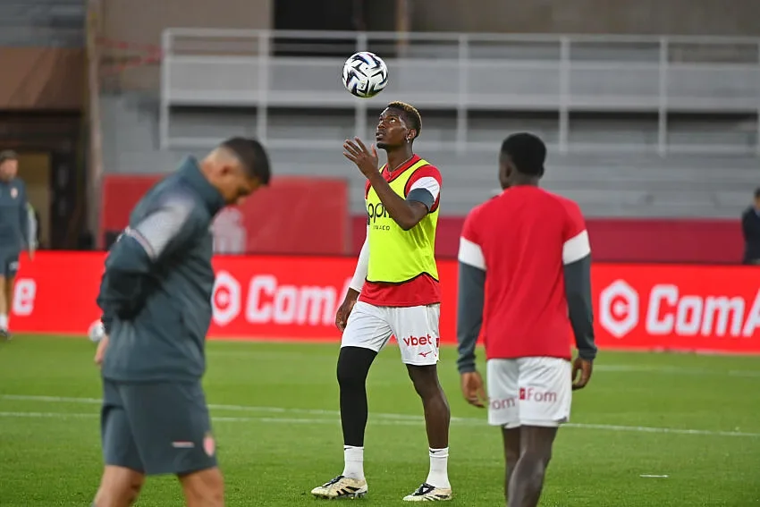 AS Monaco : Pogba repris de volée par les supporters