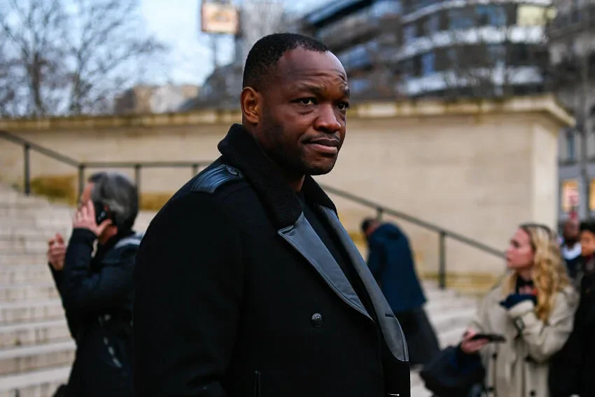 Steve Mandanda raconte sa descente après la retraite : « C’est ça la petite mort ? Ça ne va pas. Je ne fais rien. »