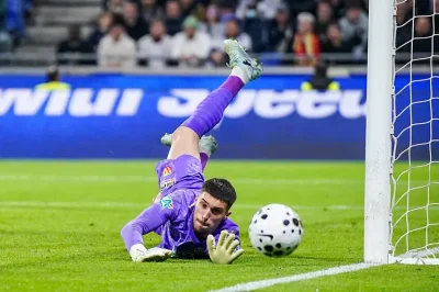 Olympique Lyonnais – RC Lens dimanche à 21h : les compos probables