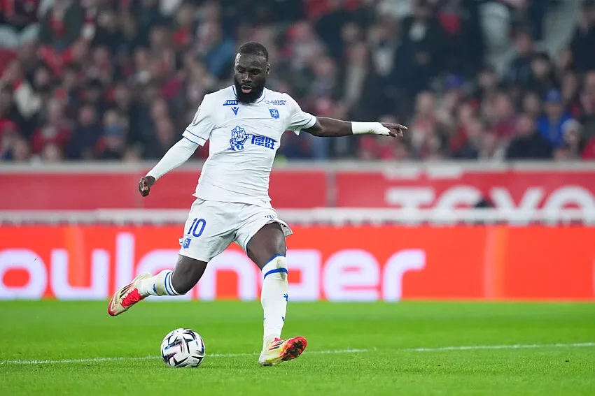 « Auxerre aurait pu jouer le titre ! » : Sinayoko lâche une bombe