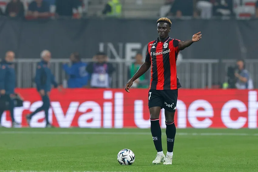 OGC Nice : le chaos du Gym et la menace de rétrogradation font fuir l’investisseur américain