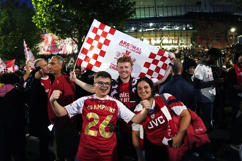 Arsenal a prévu un défilé le 31 mai… avec combien de trophées ?