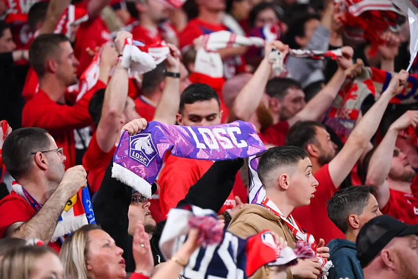 Finale Lens-Nice : des ultras du LOSC infiltrés au Stade de France ?