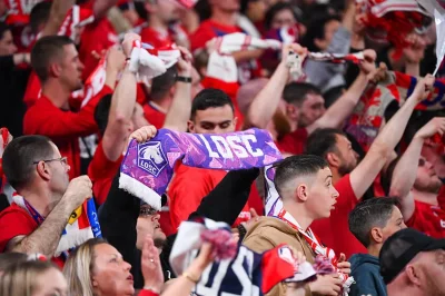 Finale Lens-Nice : des ultras du LOSC infiltrés au Stade de France ?