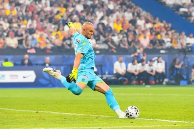 ASSE – Nice : Rien ne va plus pour Nice, son gardien sera ce soir à la maternité !