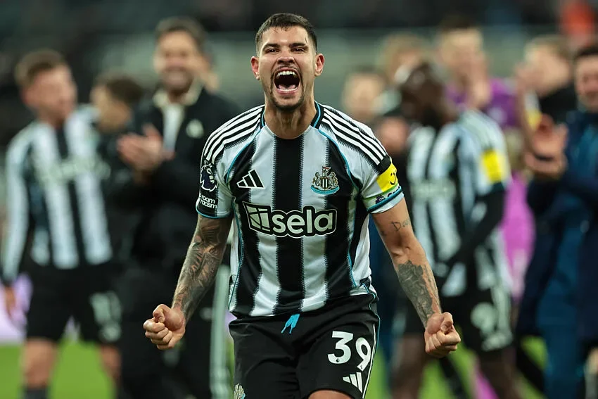 Chelsea place ses pions pour Bruno Guimarães