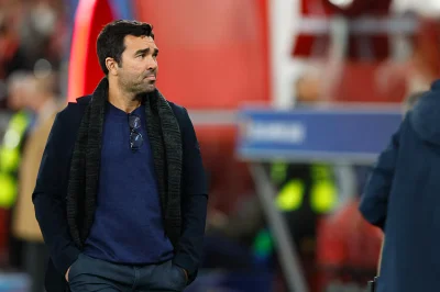 Mercato Barça : Deco face à une équation impossible