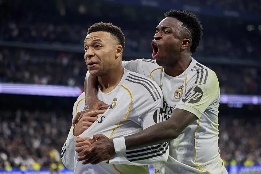 Mbappé-Vinicius : deux égos, zéro trophée — le Real Madrid a un problème qu’il refuse d’admettre