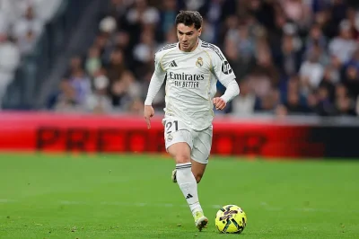 Manchester City pose une offre sur la table pour la superstar du milieu marocain, Madrid hésite