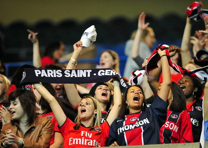 PSG : 20 % d’ultras femmes, le virage que personne n’attendait
