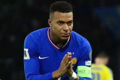 Michel Sardou aime que Mbappé prenne des positions politiques