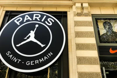 PSG : le patron de Nike débarque avec un chèque XXL