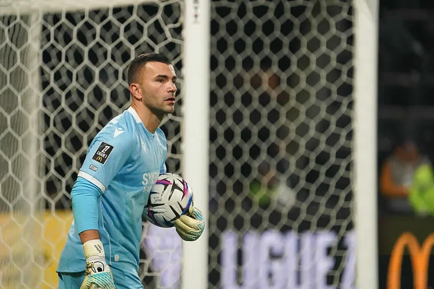 Lopes : Accord trouvé, le gardien rebondit en Ligue 1
