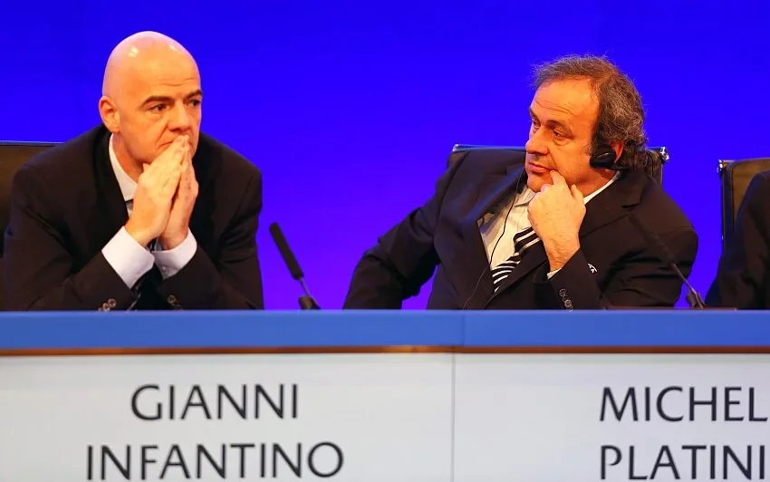 Platini porte plainte contre Infantino, le patron de la FIFA