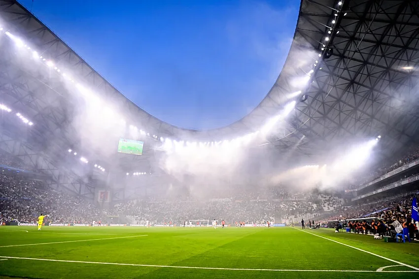 L’OM repousse sa campagne de réabonnements : l’UEFA fait planer le doute