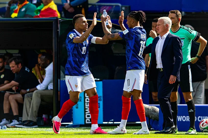 France – Sénégal : « On aurait pu mener 2-0 », les regrets de Pape Thiaw