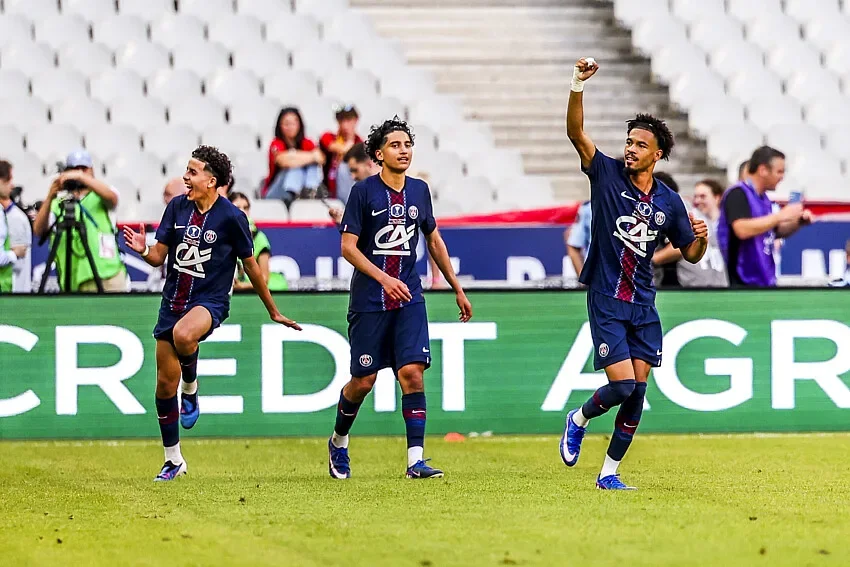Pourquoi le PSG laisse partir ses Titis ?