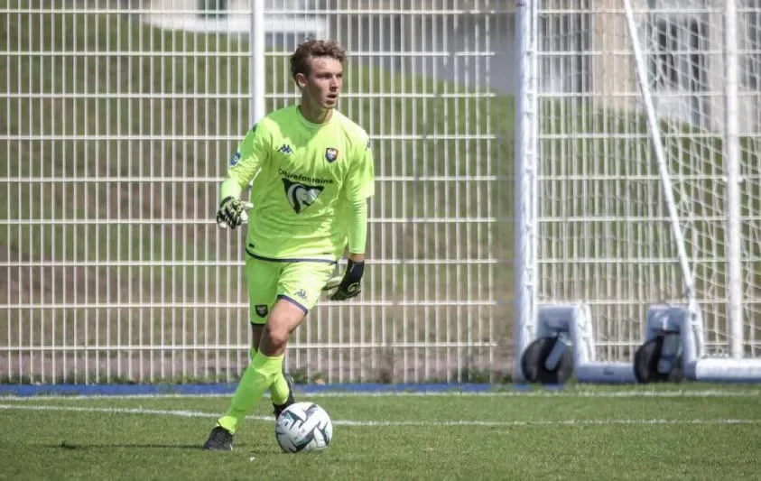 OM : un gardien de 17 ans dans le viseur