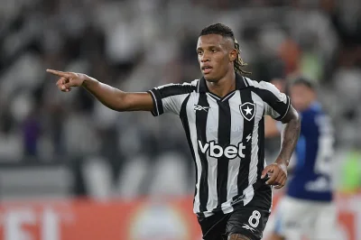 Manchester United piste Danilo, le Milan en embuscade
