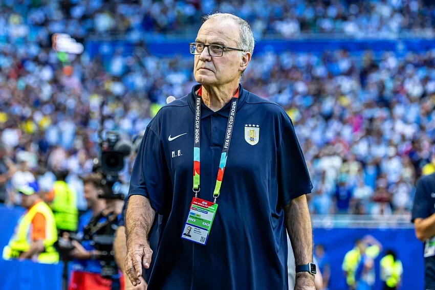 Uruguay : Bielsa assume la responsabilité de la faillite