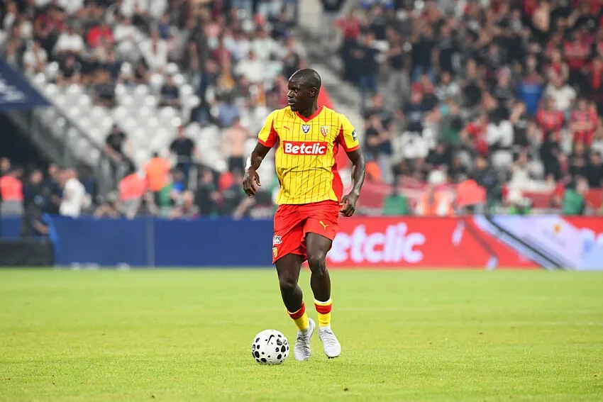 RC Lens / Marseille / Stade Rennais : Malang Sarr évalue ses options