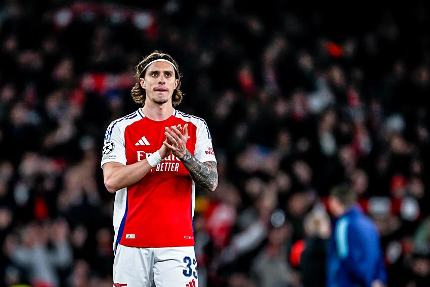 Arsenal ferme la porte pour Calafiori