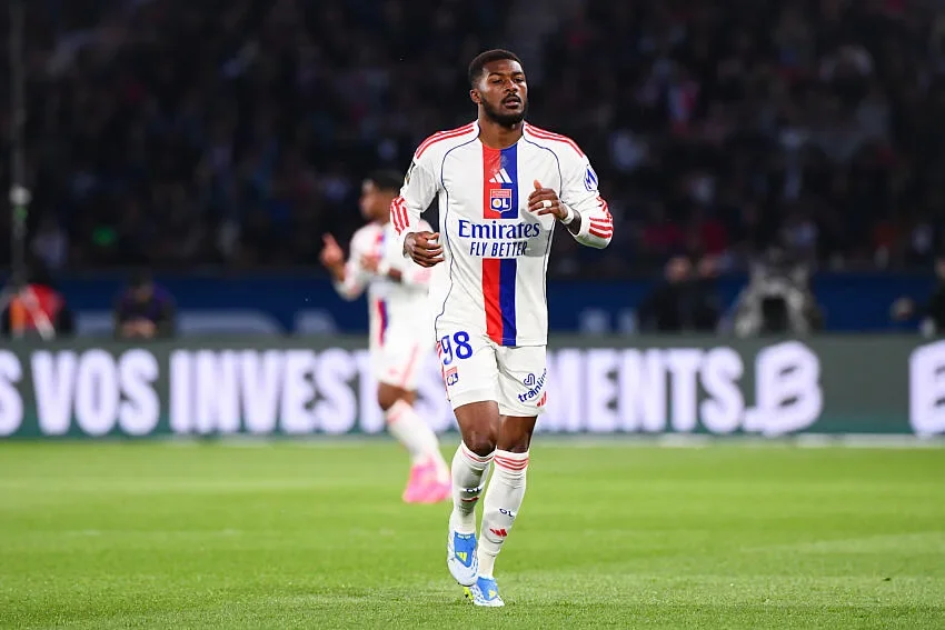 OL : Pierre Sage veut piquer un joueur à son ancien club