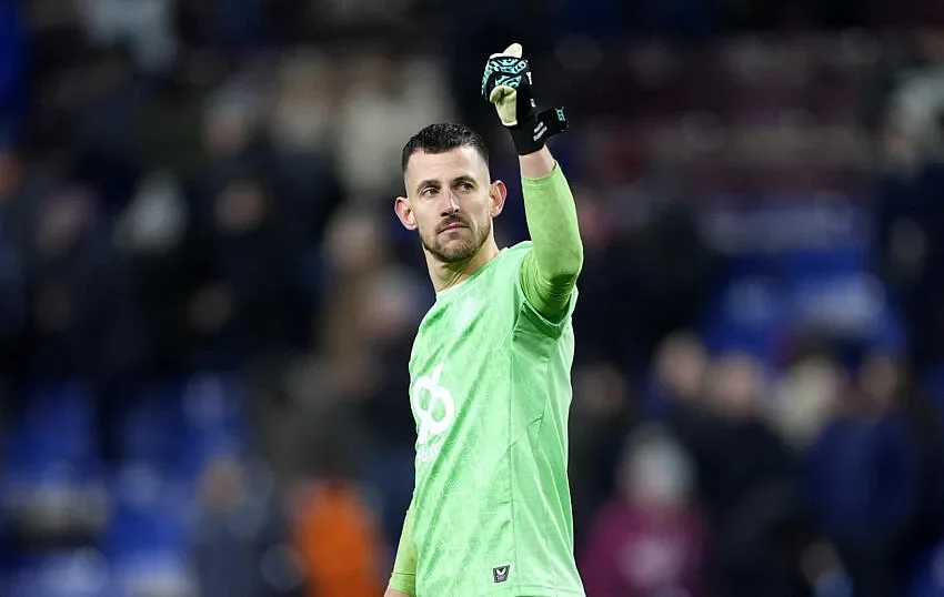 Tottenham s’offre un gardien de 37 ans (off.)