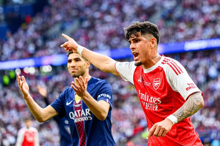 Après Saliba et Calafiori, le Real Madrid vise un autre défenseur d’Arsenal