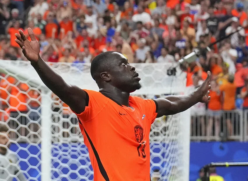 Manchester United drague la sensation néerlandaise du Mondial