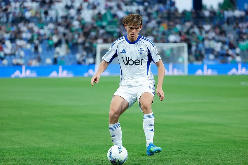 Le Real Madrid rapatrie Nico Paz en promettant à Côme de lui revendre… 6 fois plus cher !