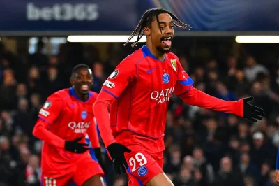 PSG : une offre arrive pour Barcola