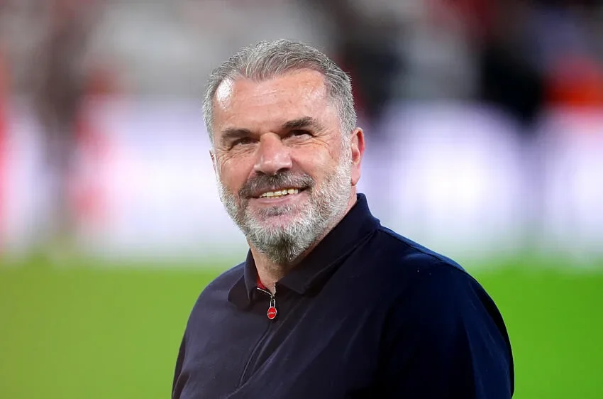 Al Nassr : Postecoglou rebondit sur le banc saoudien