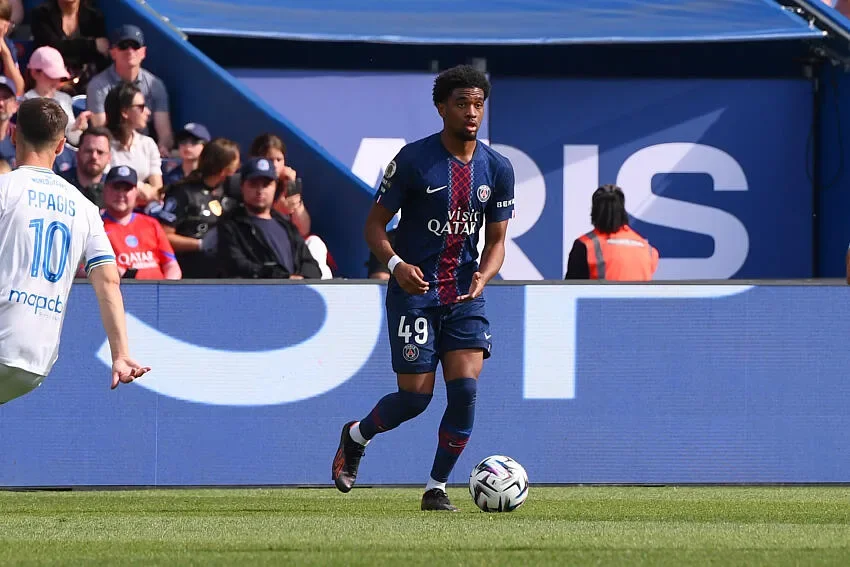 PSG : Mbaye ouvre la porte à un départ, la PL s’active