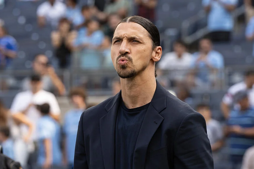 Ibrahimovic : « Celui qui dit que marquer un but est mieux que le sexe a des problèmes… »