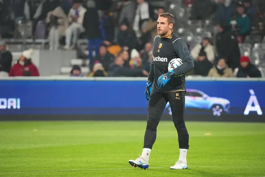 Lens prolonge deux gardiens jusqu’en 2027