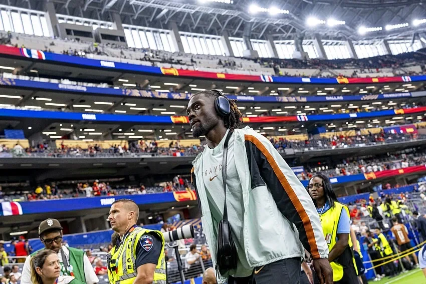 Manchester United n’a pas oublié Manu Koné