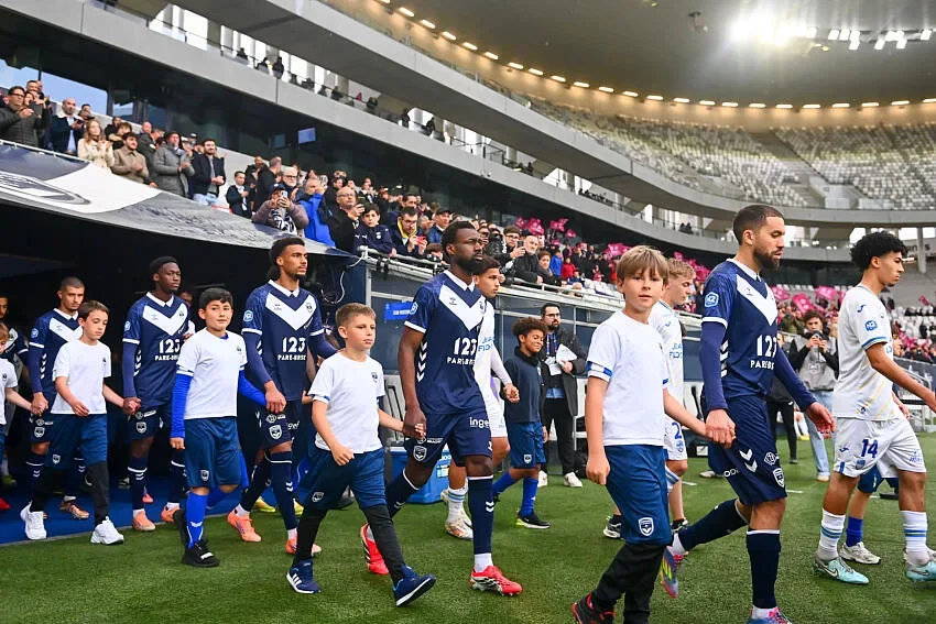 Girondins de Bordeaux : la DNCG confirme la rétrogradation en Régional 1