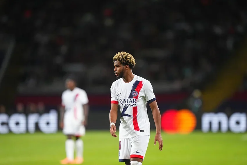 PSG : Ibrahim Mbaye à 30 M€, Dortmund a ouvert les discussions
