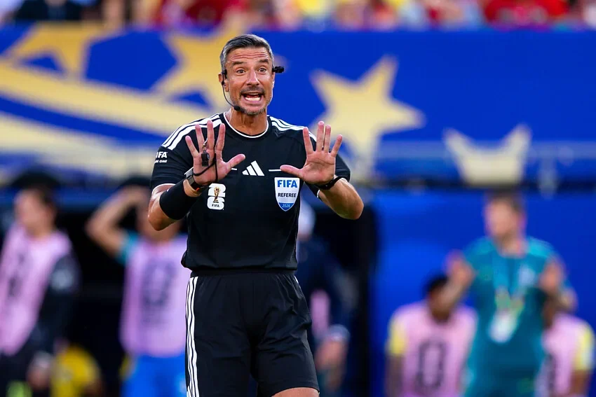 Coupe du monde 2026 : un Slovène pour arbitrer la finale et ça grince déjà en Espagne