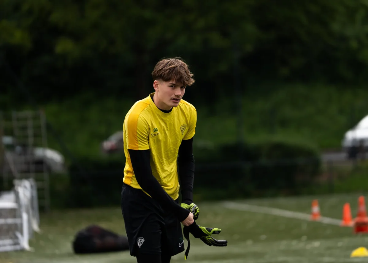 Manchester City fond sur un gardien français de 18 ans : Chabot bientôt à l’Etihad