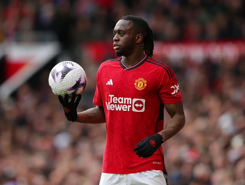 Manchester United passe à l’offensive, Liverpool est prévenu