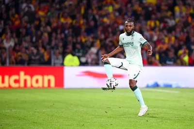 Ligue 2 : Awaziem quitte Nantes, sa destination fait jaser